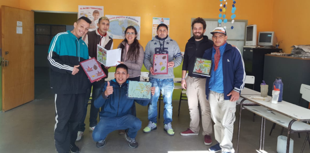 Taller de elaboración de Papel Artesanal en la Unidad Penitenciaria de Magdalena