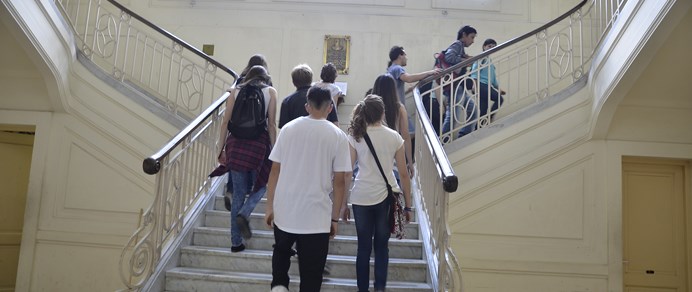 En el marco de la Expo Universidad 2014, estudiantes secundarios visitaron nuestra Facultad