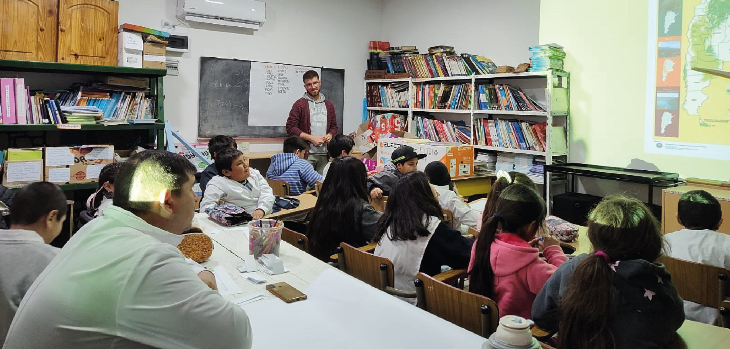 1° Taller en la Escuela EP N° 67. City Bell. Los Porteños