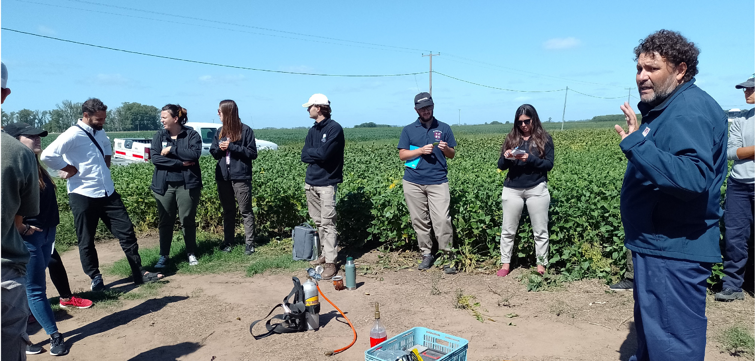 Visita de estudiantes del curso Oleaginosas y Cultivos Regionales a Pergamino