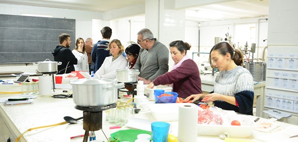 Curso de extensión “Elaboración de conservas vegetales”