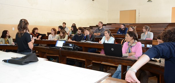 Curso para Docentes: Pensar la experiencia de enseñar: dilemas y desafíos