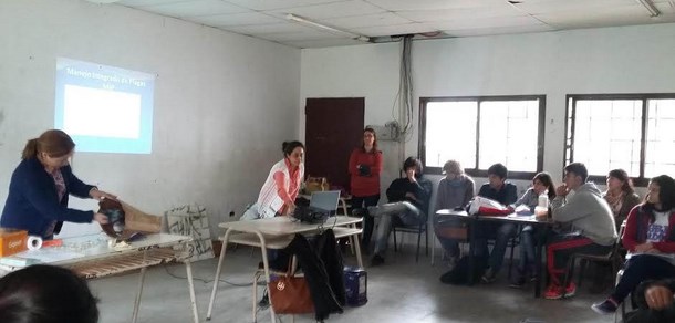 Seminario en la Escuela Agropecuaria de Abasto