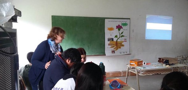 Seminario en la Escuela Agropecuaria de Abasto