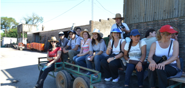 Finalizaron Cursos Extensión del Jardín Botánico con una visita al Vivero Las Delicias (Ferrari Hnos.) 