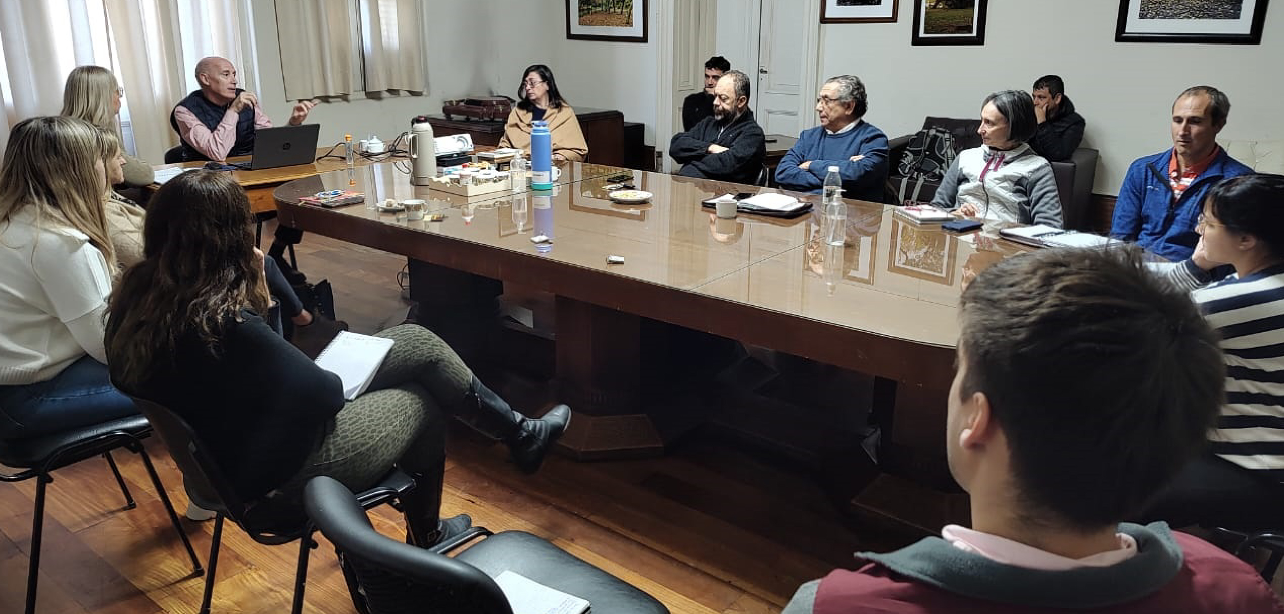 Reunión del equipo de gestión de la Facultad de Ciencias Agrarias y Forestales