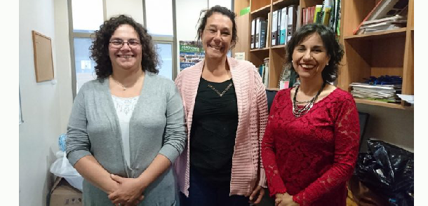 La docente Bárbara Heguy del curso de Forrajicultura dictó una conferencia en la Universidad de Temuco