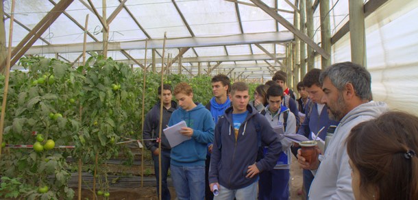 Productores recibieron a estudiantes de Primer año de la Facultad