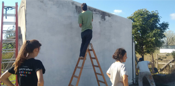 Mural colectivo en la Unidad de Vivero Forestal