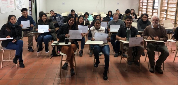 Entrega de diplomas de la 2da cohorte de la Diplomatura Universitaria para Productores Hortícolas y Florícolas