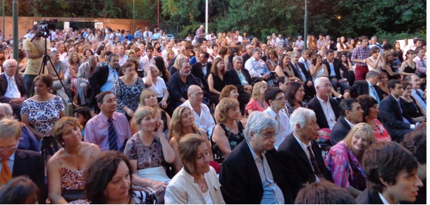 Entrega de Diplomas y Fiesta de Egresados