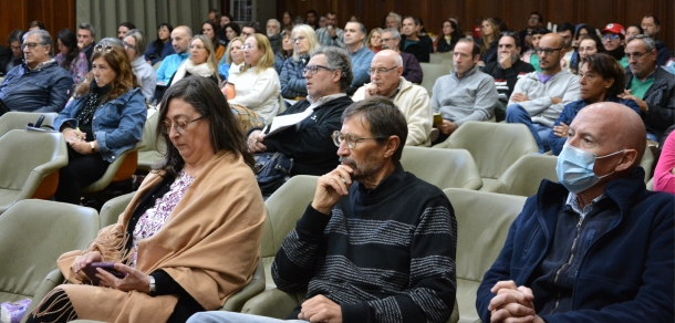 Primer encuentro por el rediseño del  plan de estudios de la Carrera de Ingeniería Agronómica