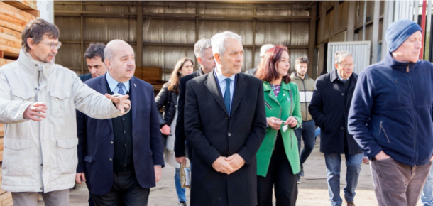 Visita del Intendente de la Ciudad de La Plata a la Estación Experimental Julio Hirschorn