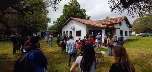 Entrega de los BioKit para la producción agroecológica de alimentos otorgados por la Biofábrica Escuela