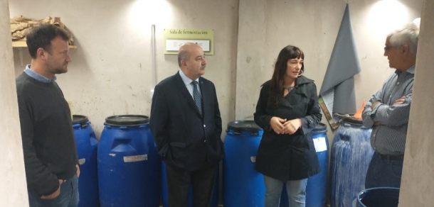 Entrega de los BioKit para la producción agroecológica de alimentos otorgados por la Biofábrica Escuela