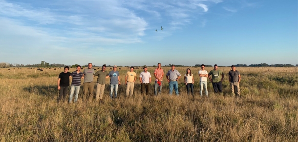 Visita de estudiantes de Posgrado de la UBA al Campo El Amanecer