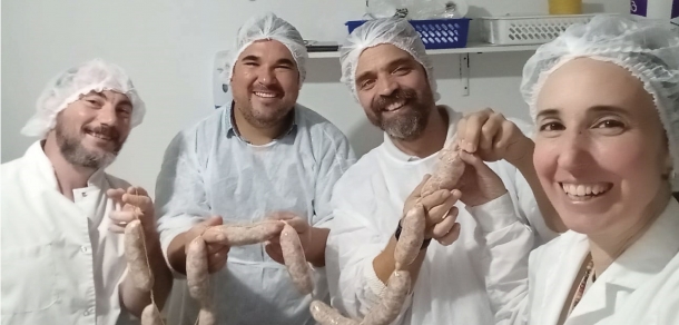 Actividad de vinculación entre los cursos de “Agroindustrias” e “Introducción a la Producción Animal” 
