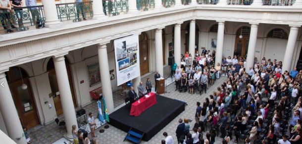 La UNLP distinguió a sus mejores egresados y egresadas de grado y pregrado