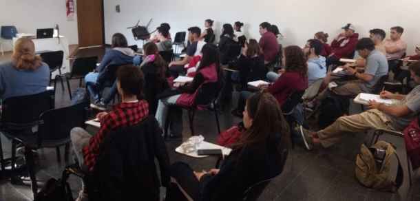 Charla Armado de CV, Inserción laboral y entrevista