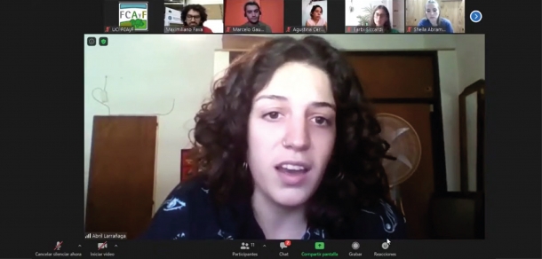 Mateada virtual con estudiantes de las carreras