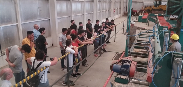 Visita de estudiantes de Escuela Técnica al CTM y nuestra Facultad