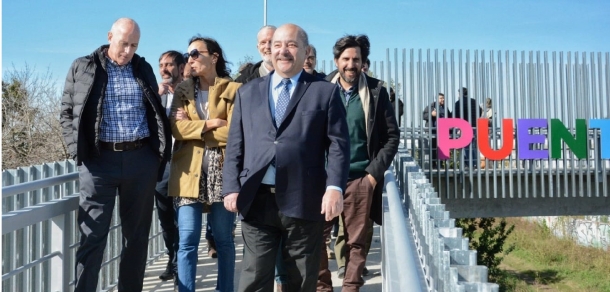 Inauguración del puente de la ciencia