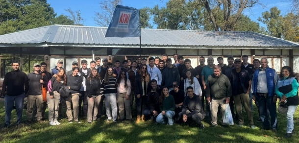 Estudiantes de Introducción al Mejoramiento Genético visitaron INTA y ACA en Pergamino