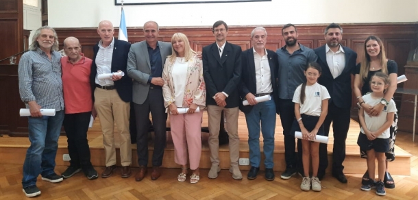 Se reconocieron a la Decana y Decanos de la Democracia en nuestra Facultad