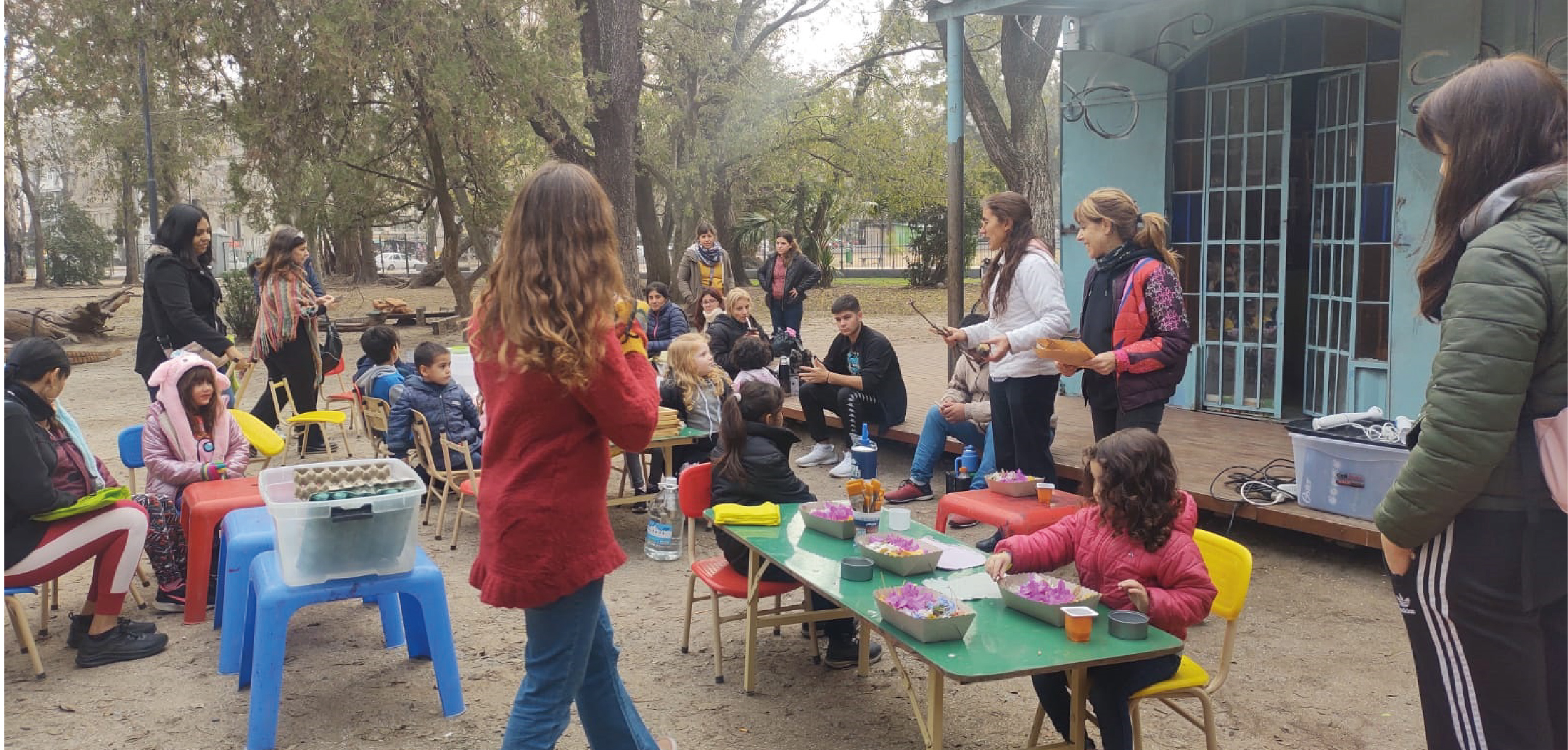 Elaboración de Papel Artesanal en Bibliotecas Populares