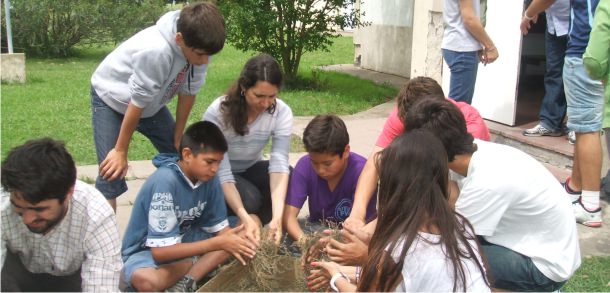 PIT-AP (Proyectos de Innovación y Transferencias en Áreas Prioritarias): PRODUCCIONES INTENSIVAS COMO VÍNCULO ENTRE LA UNIVERSIDAD, LA COMUNIDAD EDUCATIVA Y EL DESARROLLO LOCAL