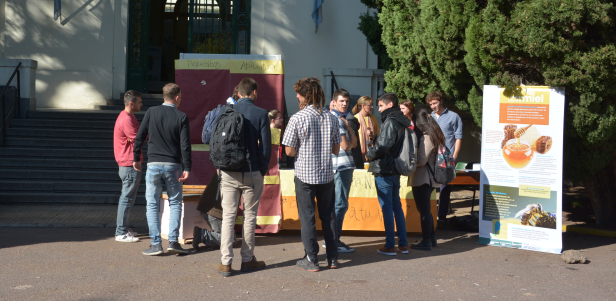 3° Campaña Nacional “Sumale miel a tu vida”