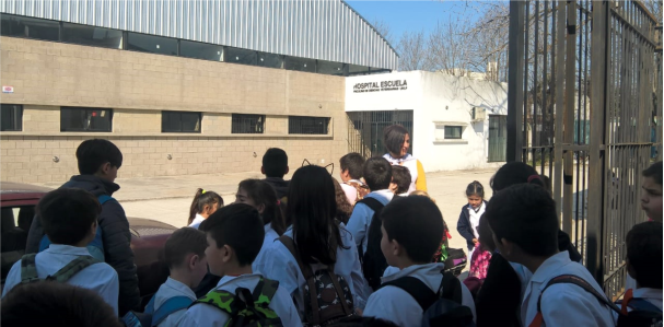 Visitas de escuelas rurales a la Facultad