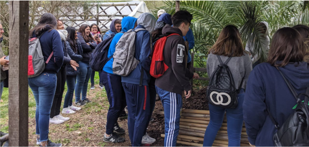 Visita de estudiantes de diferentes escuelas a nuestra Facultad