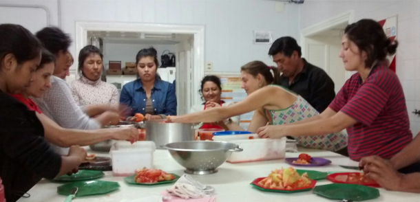 Jornada de Capacitación en Elaboración de Triturado de Tomate